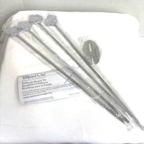 Pampered Chef  BBQ Skewer #2701 Chef Hat  Set of 4 NIB - Picture 2 of 11
